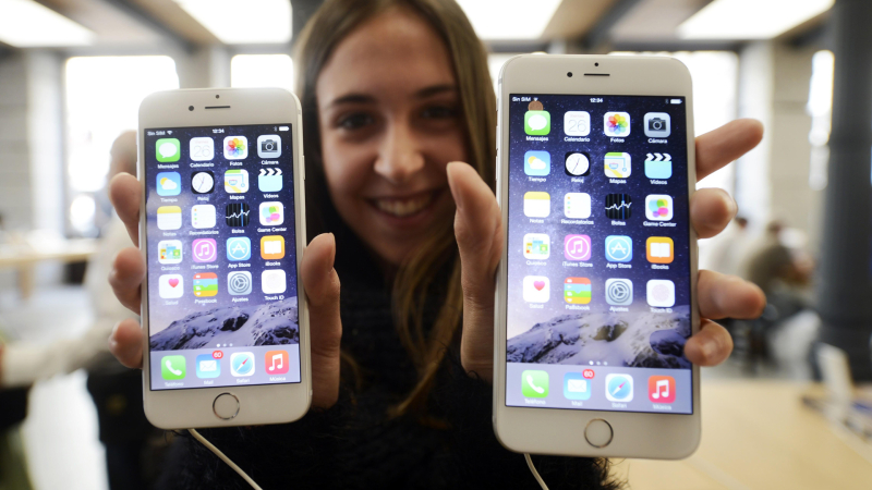 apple just killed the iPhone 6 Plus and I'm mourning all the big, beautiful, and flexible things it has to offer